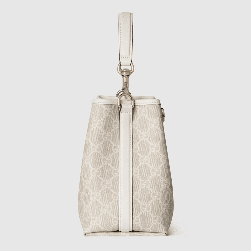 GUCCI EMBLEM SMALL BUCKET BAG