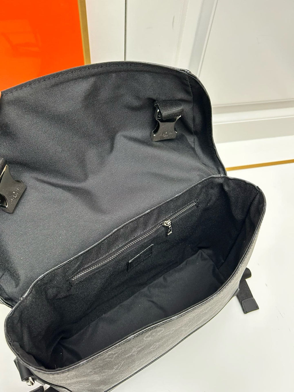 Louis Vuitton Messenger MM Voyager M40510