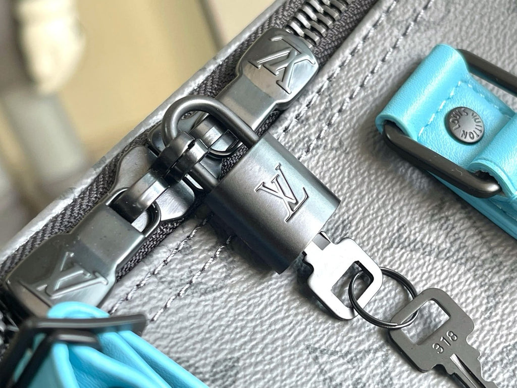 Louis Vuitton M11481 Keepall Bandoulière 45
