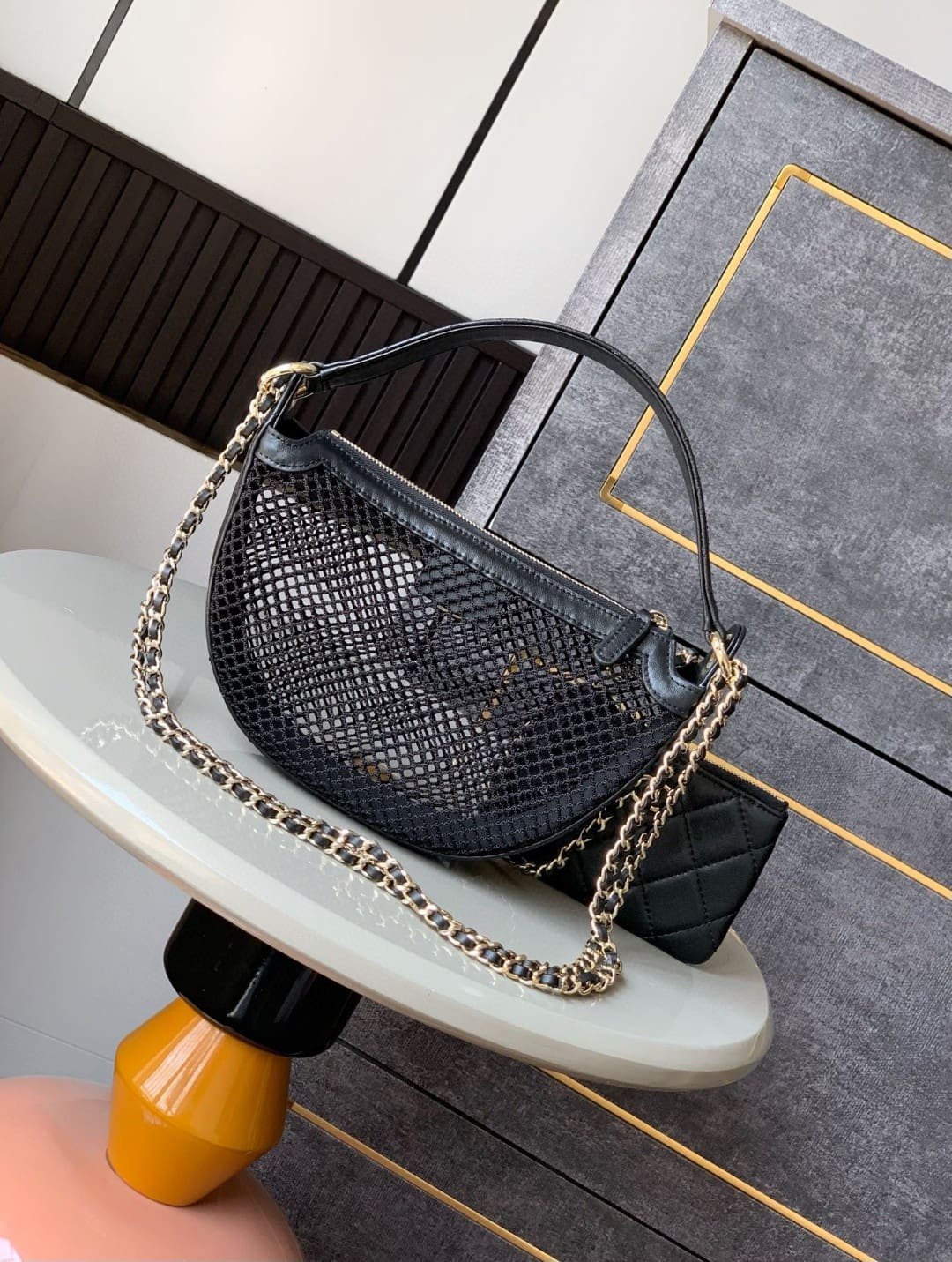 Chanel Spring-Summer 2025 Clutch with Chain