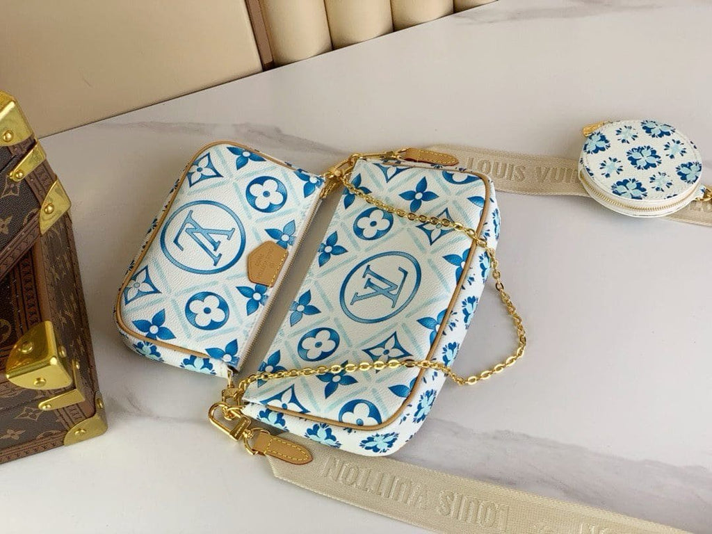 Louis Vuitton M25374 LV By The Pool Multi Pochette Accessoires