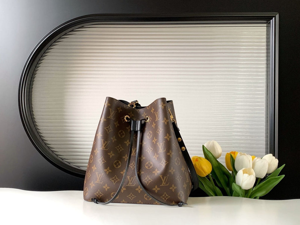 Louis Vuitton M44020 NéoNoé MM