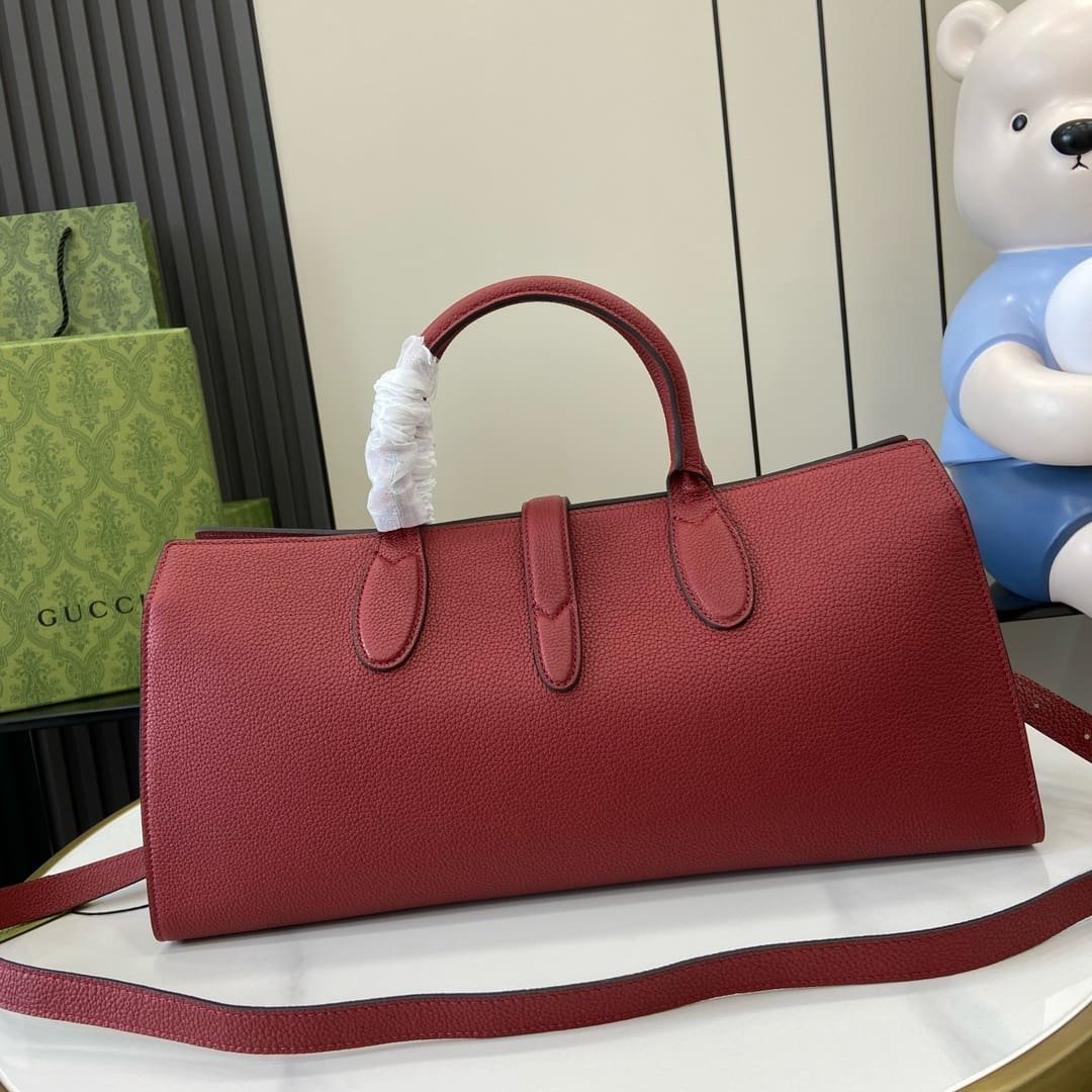 Gucci Medium tote bag with hook closure