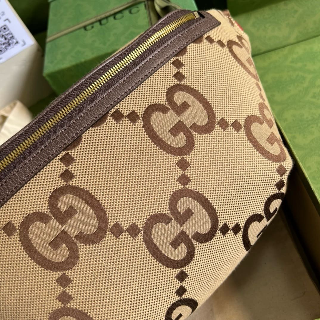 GUCCI JUMBO GG BELT BAG