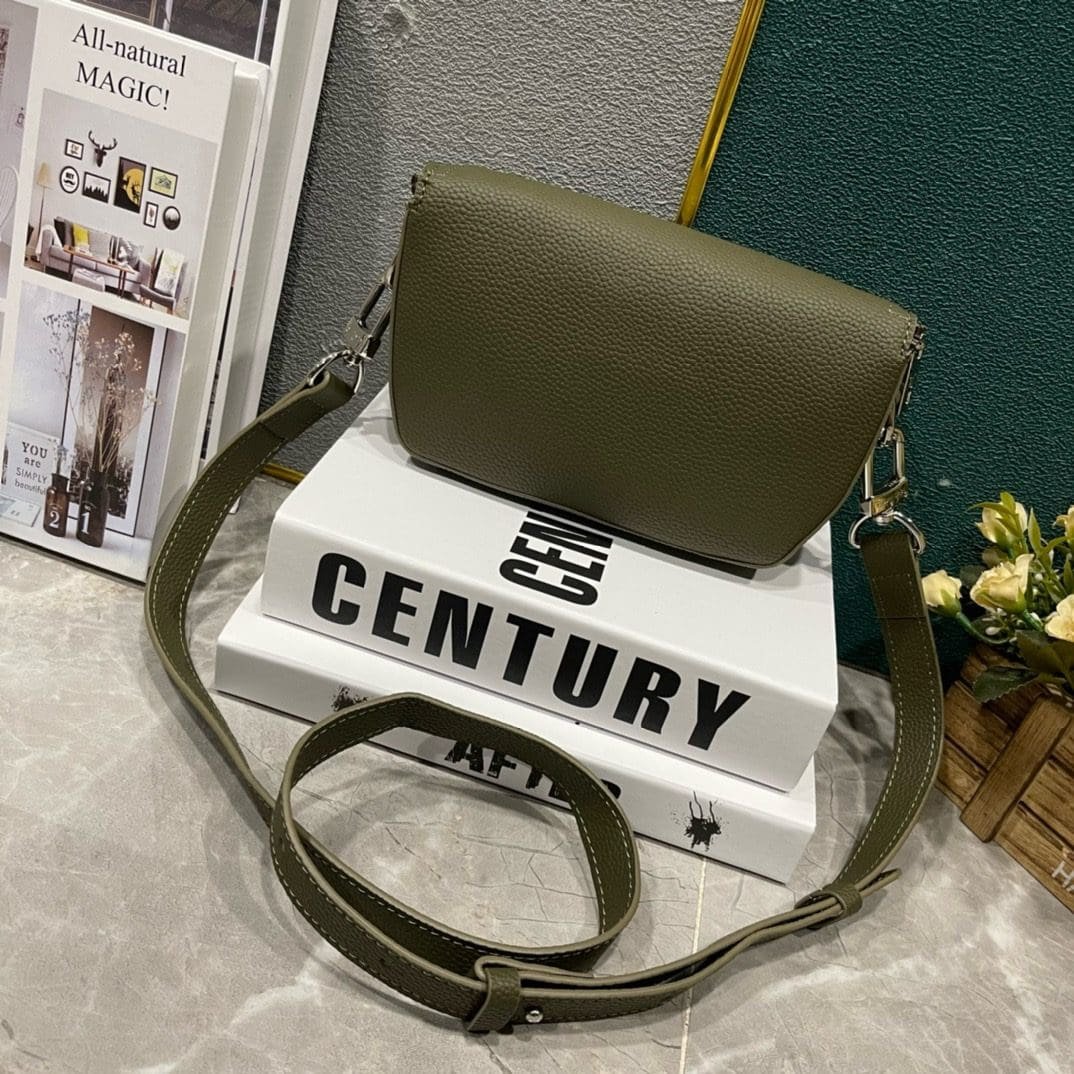 Louis Vuitton M83560 PILOT MINI BAG
