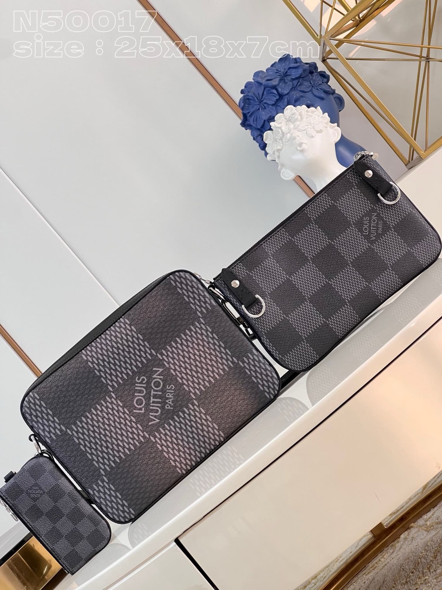 Louis Vuitton Trio Messenger N50017