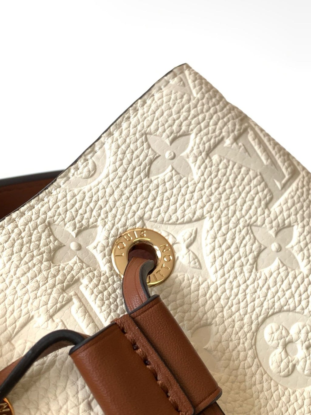 Louis Vuitton M45307 Néonoé MM