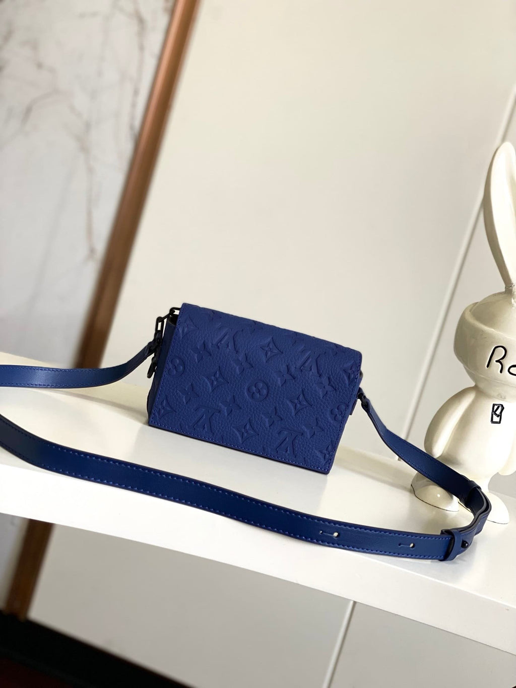 Louis Vuitton M11522 Steamer Wearable Geldbörse