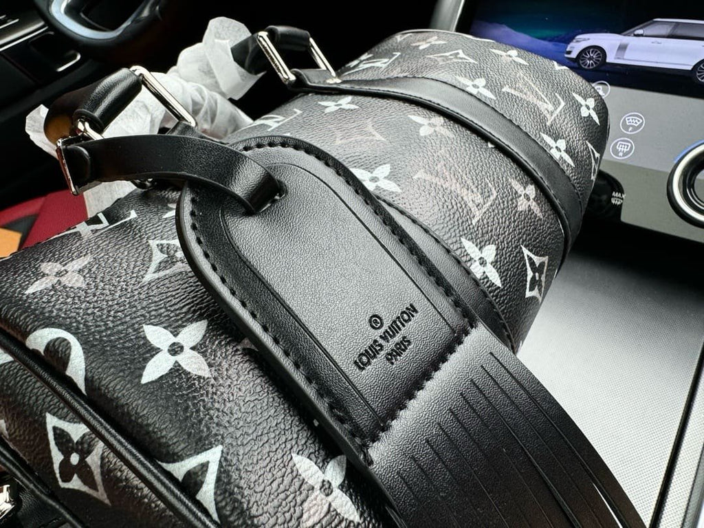 Louis Vuitton M11595 Keepall Bandoulière 25