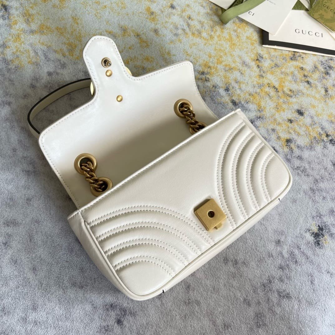 GUCCI MARMONT MATELASSÉ MINI BAG