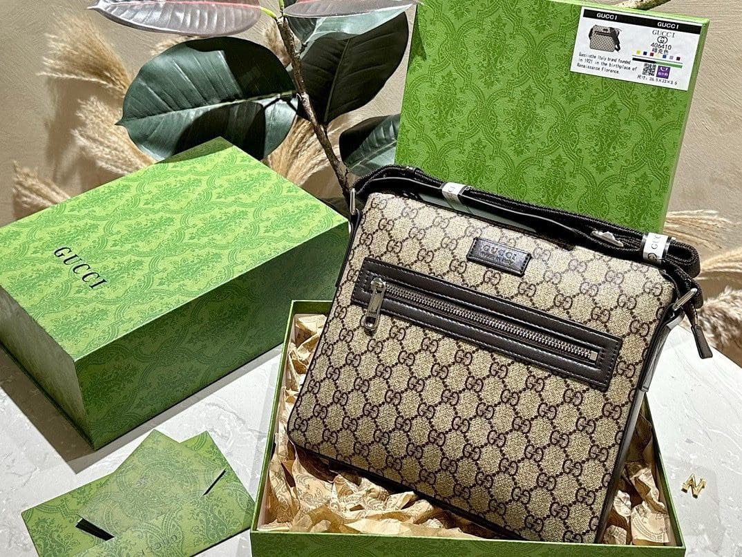 Gucci men’s shoulder crossbody bag