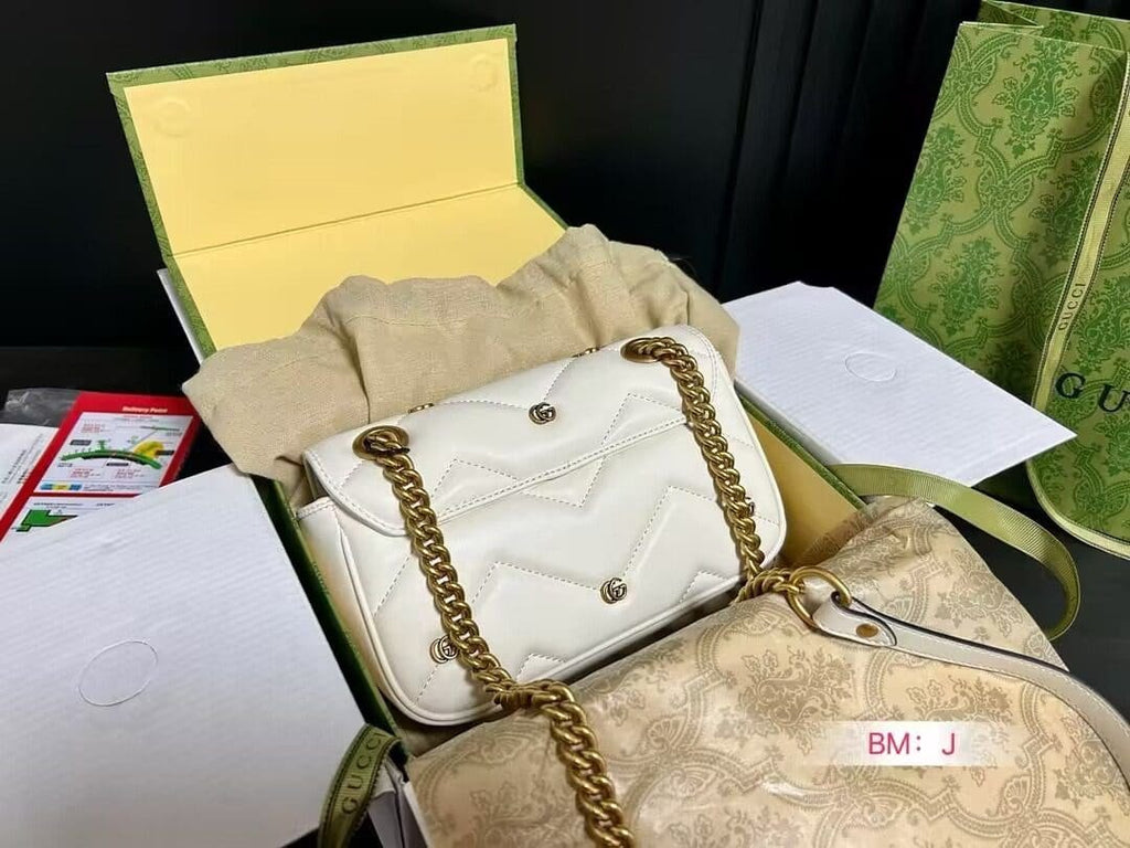 Gucci MARMONT SMALL SHOULDER BAG