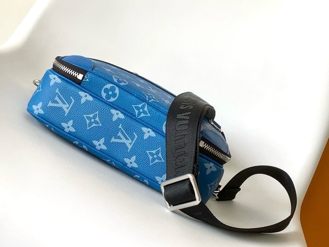 Louis Vuitton M31016 Alpha Messenger