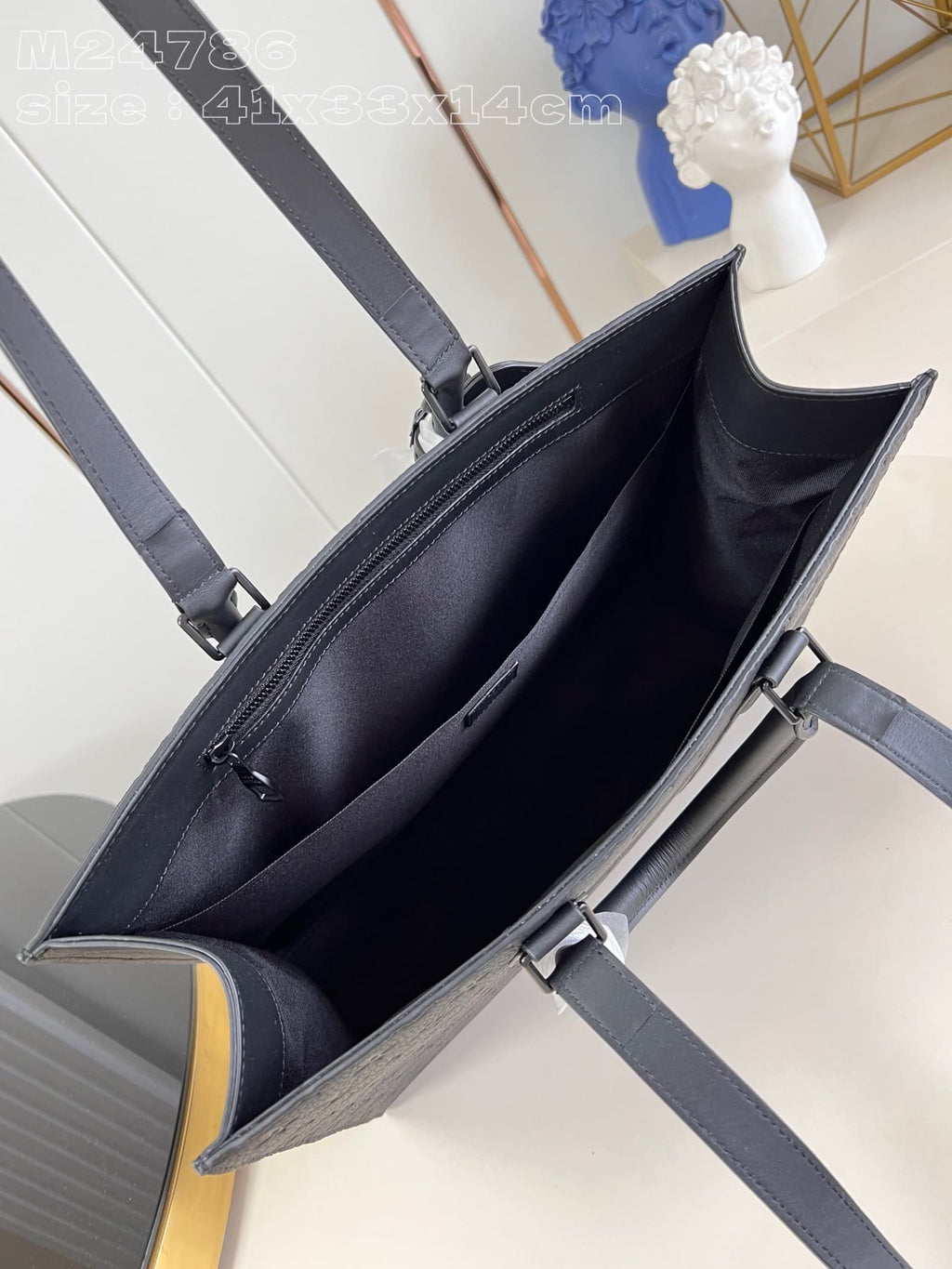 Louis Vuitton M24786 SAC PLAT 24H BAG