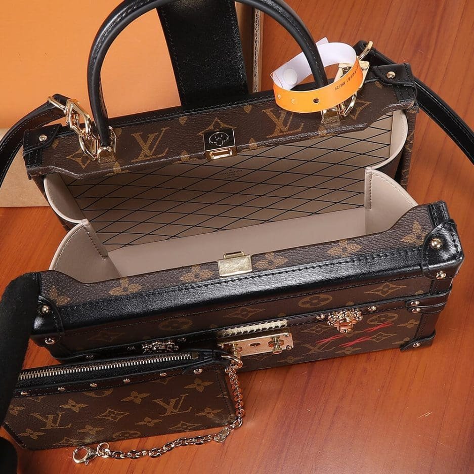 Louis Vuitton M46309 Petite Malle V