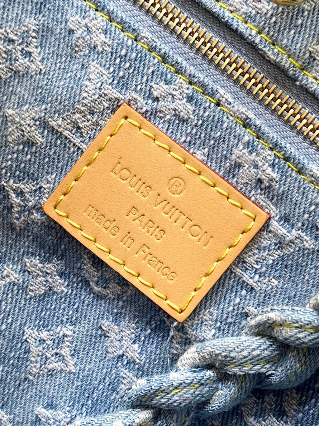 Louis Vuitton M24897 Let Go PM