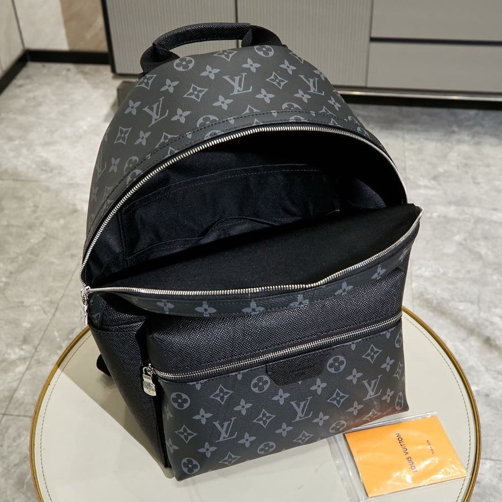 Louis Vuitton M31033 Discovery Backpack