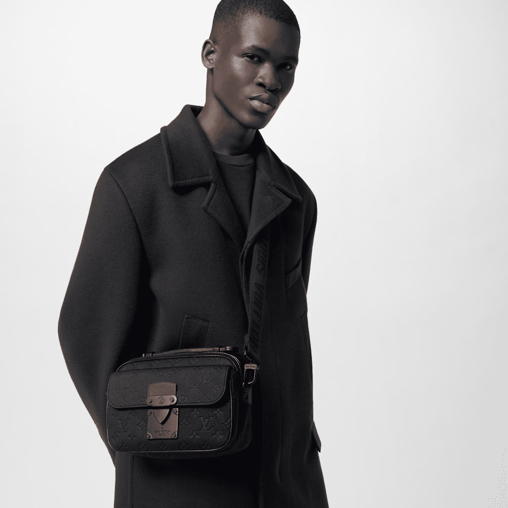 Louis Vuitton M58489 S Lock Messenger