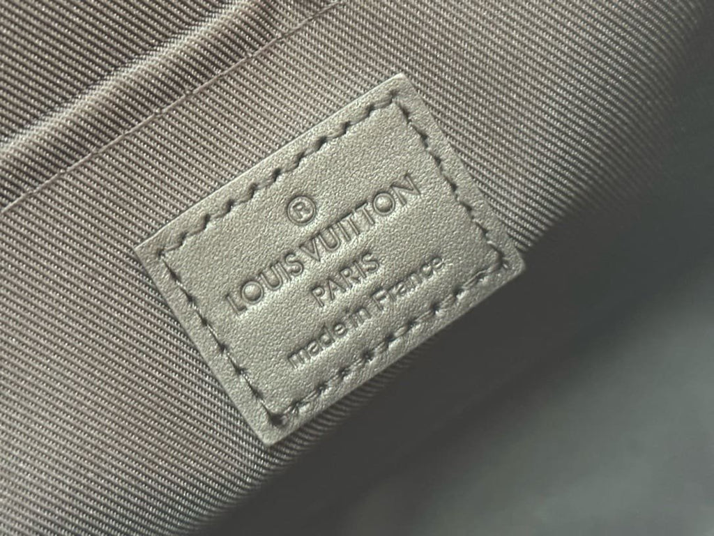 Louis Vuitton M24436 Steamer PM