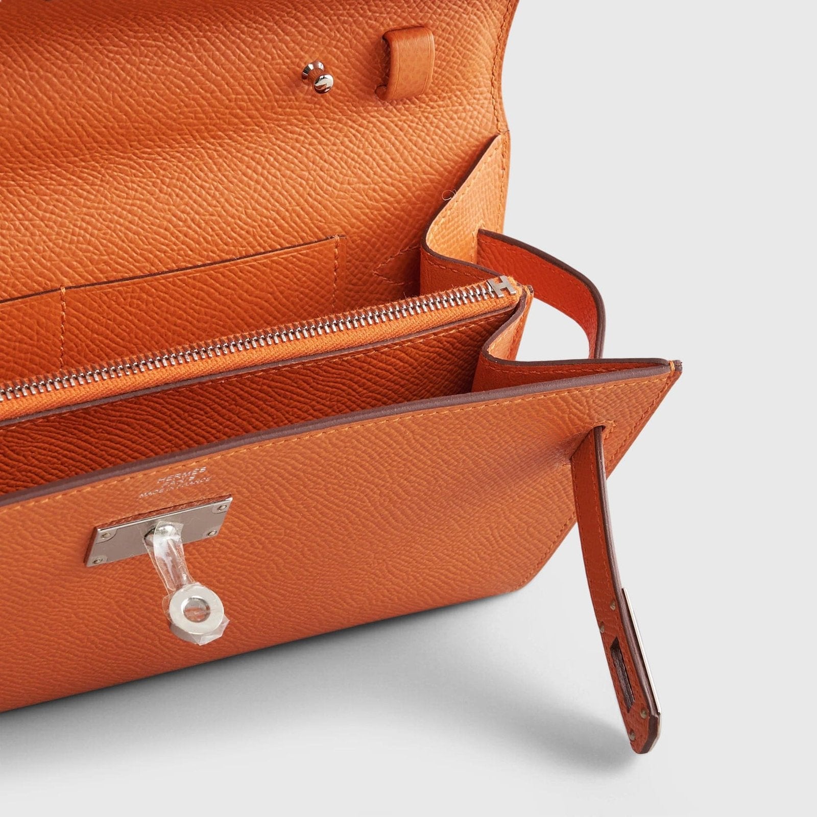 Hermès Kelly To Go Epsom Orange Palladium Hardware