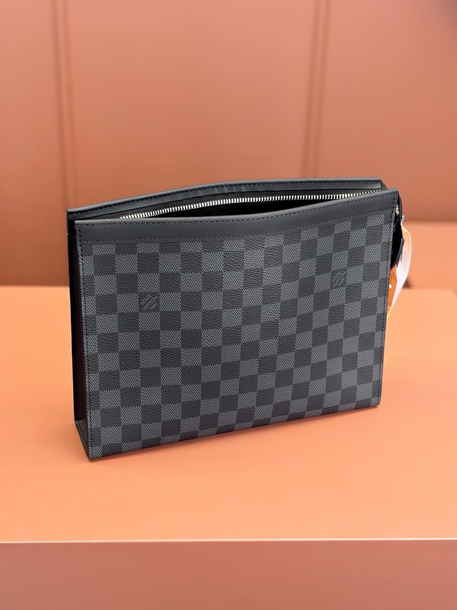 Louis Vuitton N41696 Pochette Voyage MM