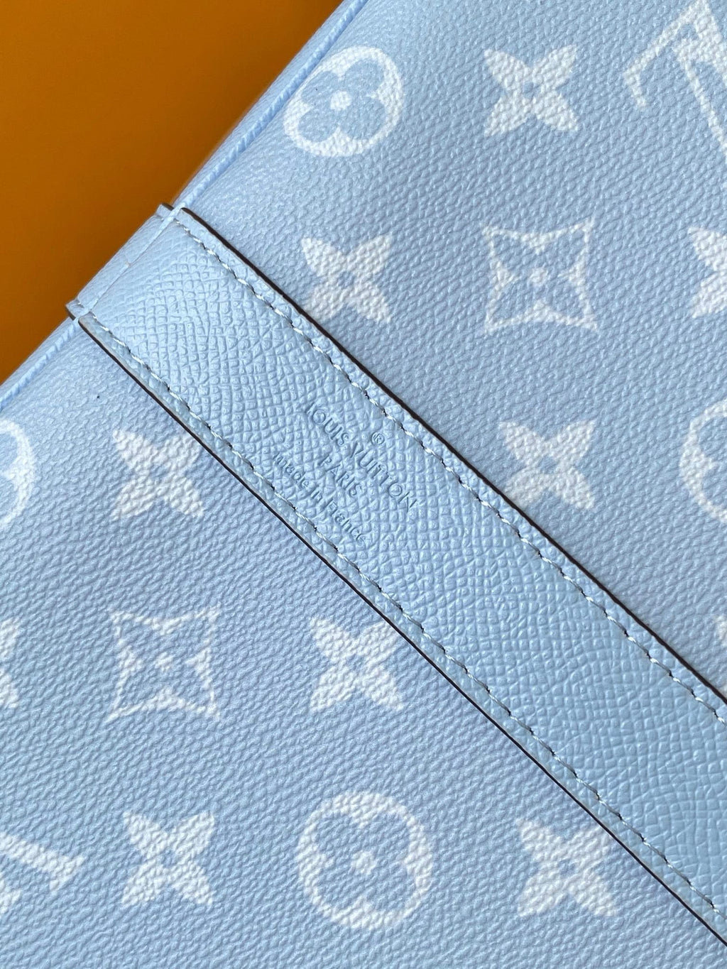 Louis Vuitton M14122 Keepall Bandoulière 50