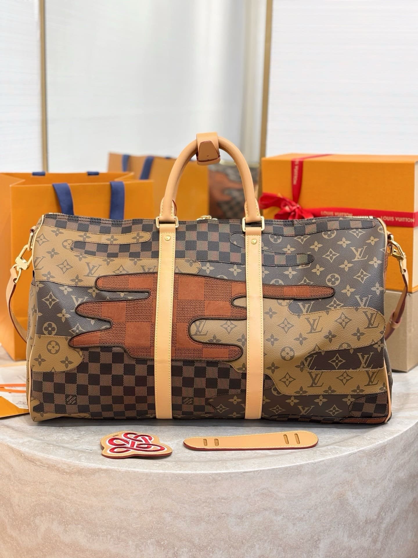 Louis Vuitton M26119 Keepall Bandoulière 50