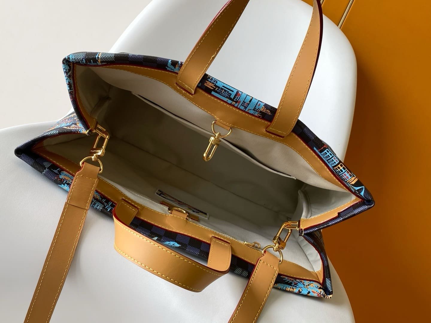 Louis Vuitton N00218 Shopper Tote MM