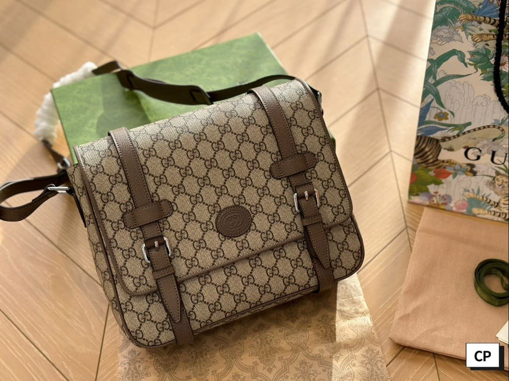 Gucci Messenger Bag