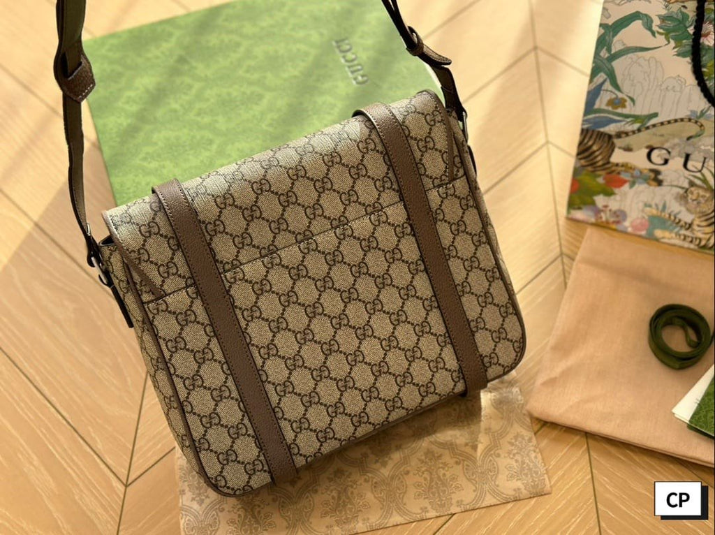 Gucci Messenger Bag