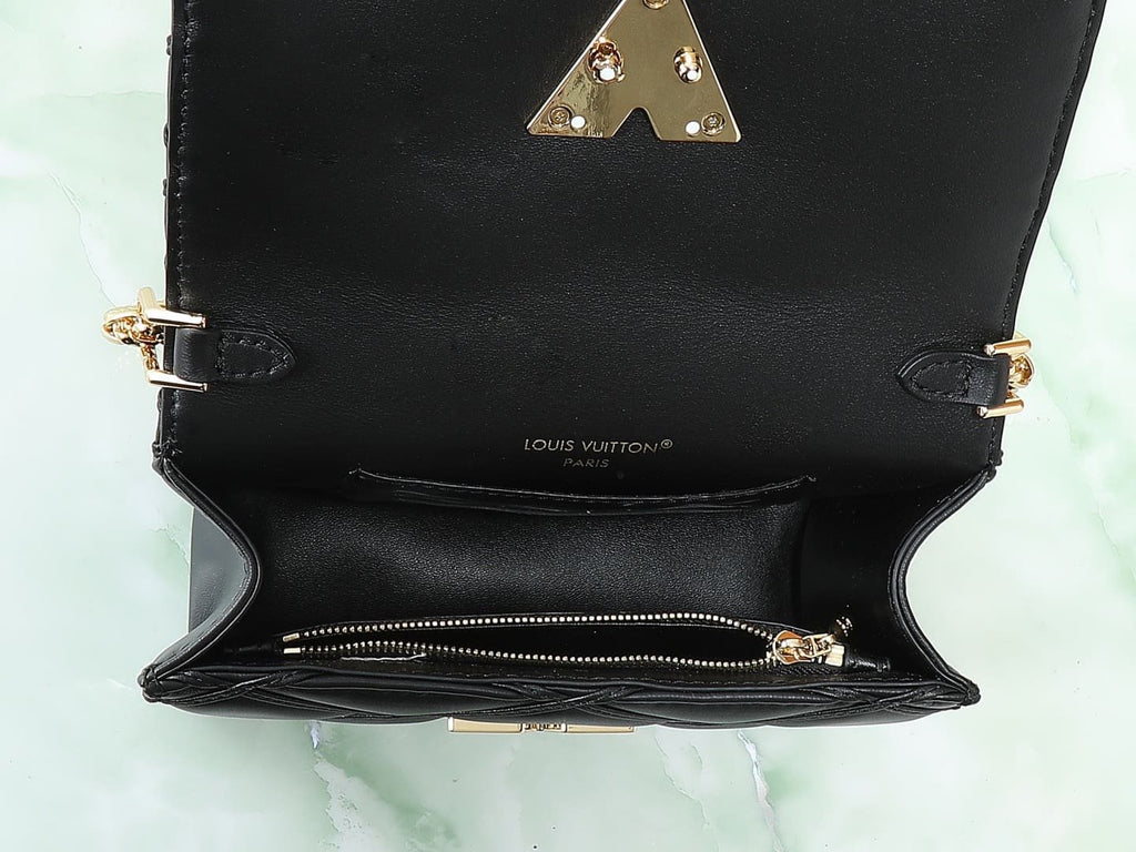 Louis Vuitton M13139 Wallet On Chain GO-14