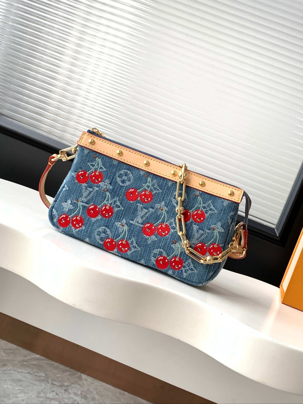 Louis Vuitton M13994 LV x TM Pochette Accessoires