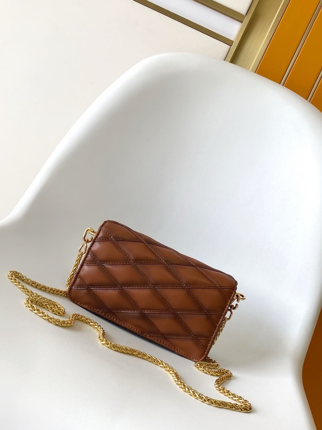 Louis Vuitton M13841 Wallet On Chain GO-14