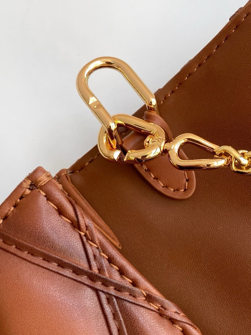 Louis Vuitton M13841 Wallet On Chain GO-14