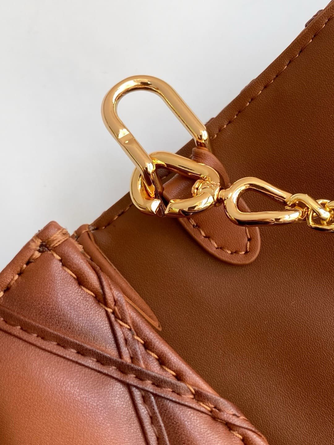 Louis Vuitton M13841 Wallet On Chain GO-14