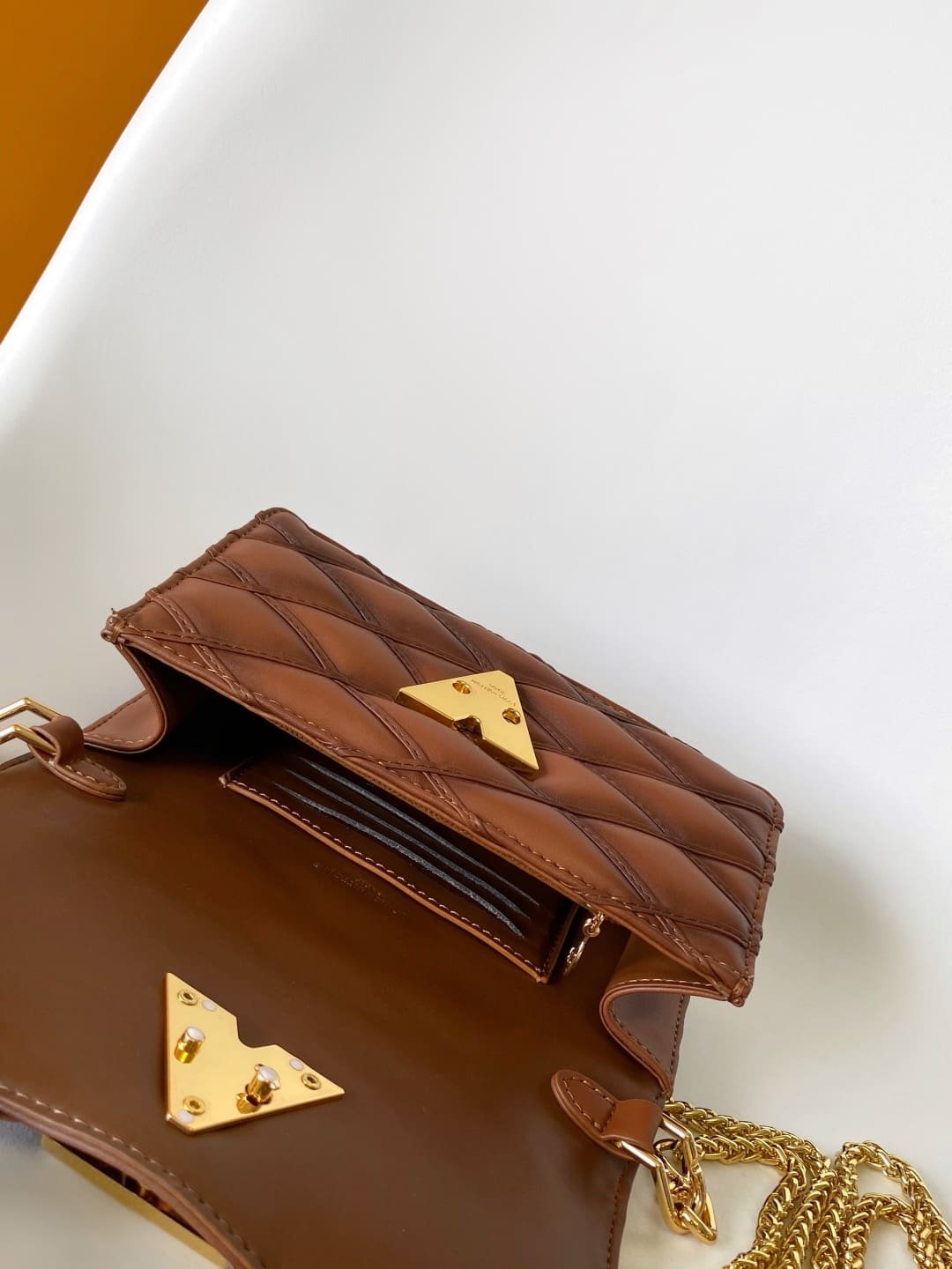 Louis Vuitton M13841 Wallet On Chain GO-14