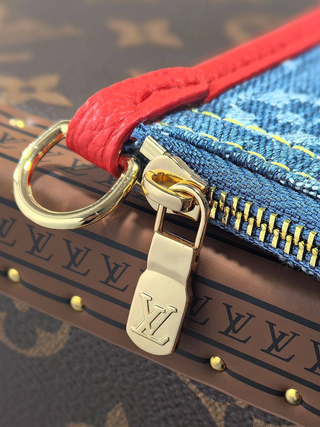 Louis Vuitton M14997 LV x TM Neverfull Inside Out BB