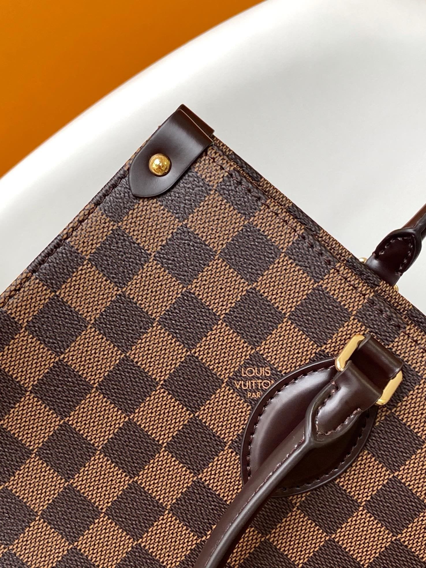 Louis Vuitton N00065 OnTheGo MM