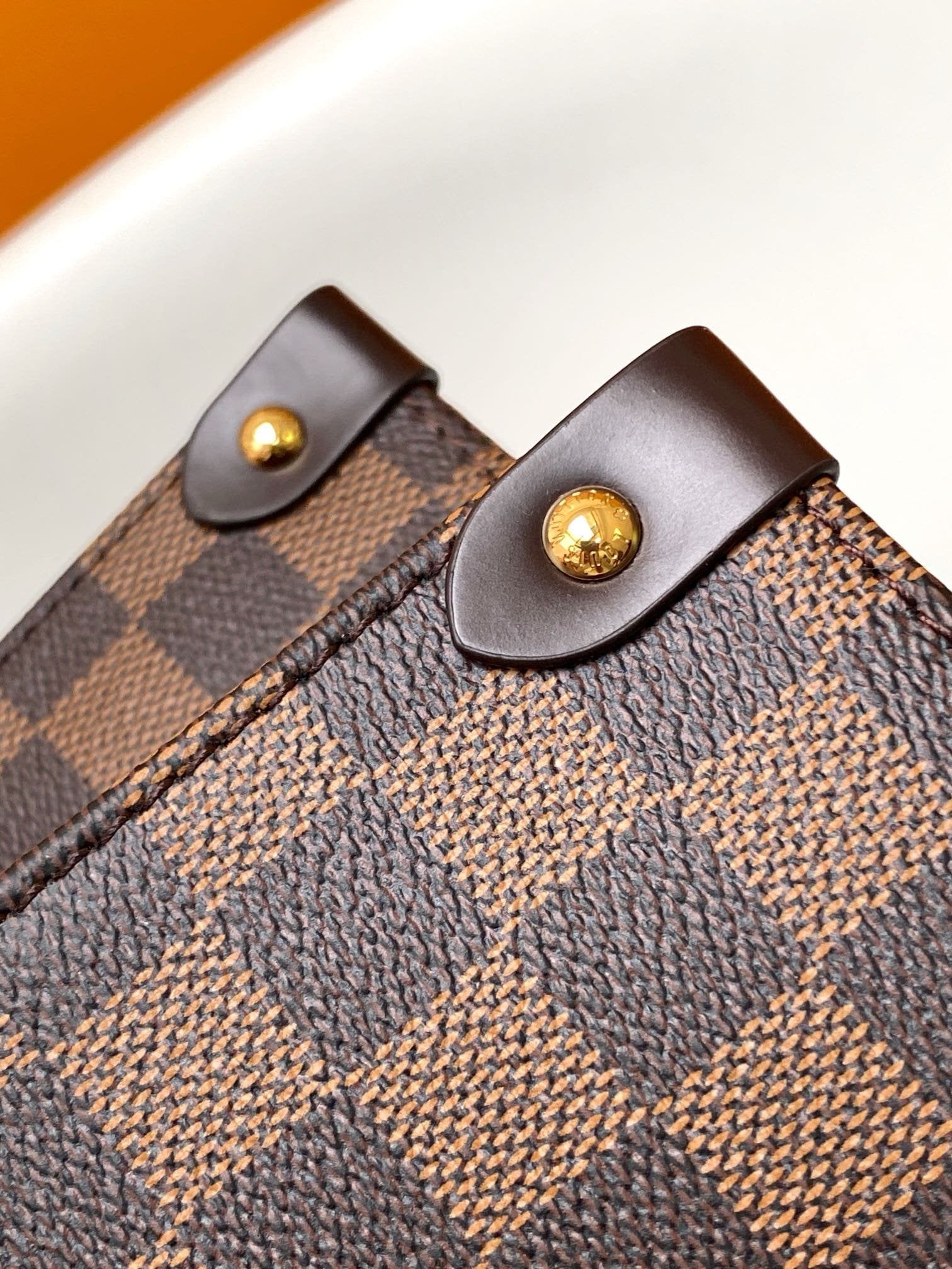 Louis Vuitton N00065 OnTheGo MM