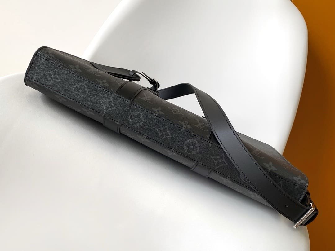 Louis Vuitton M11742 Sac Plat Horizontal Zippe