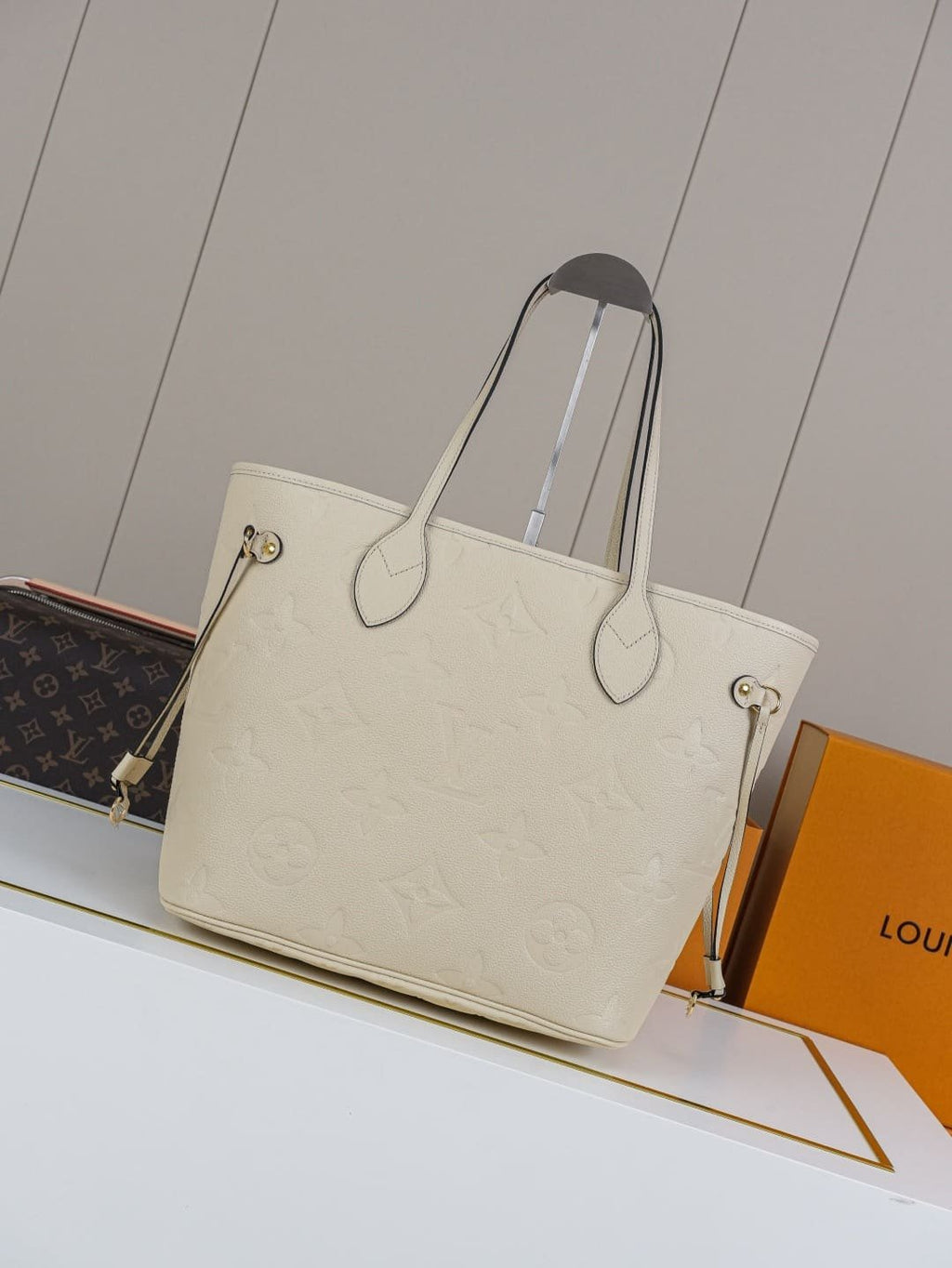 Louis Vuitton M46676 Neverfull MM
