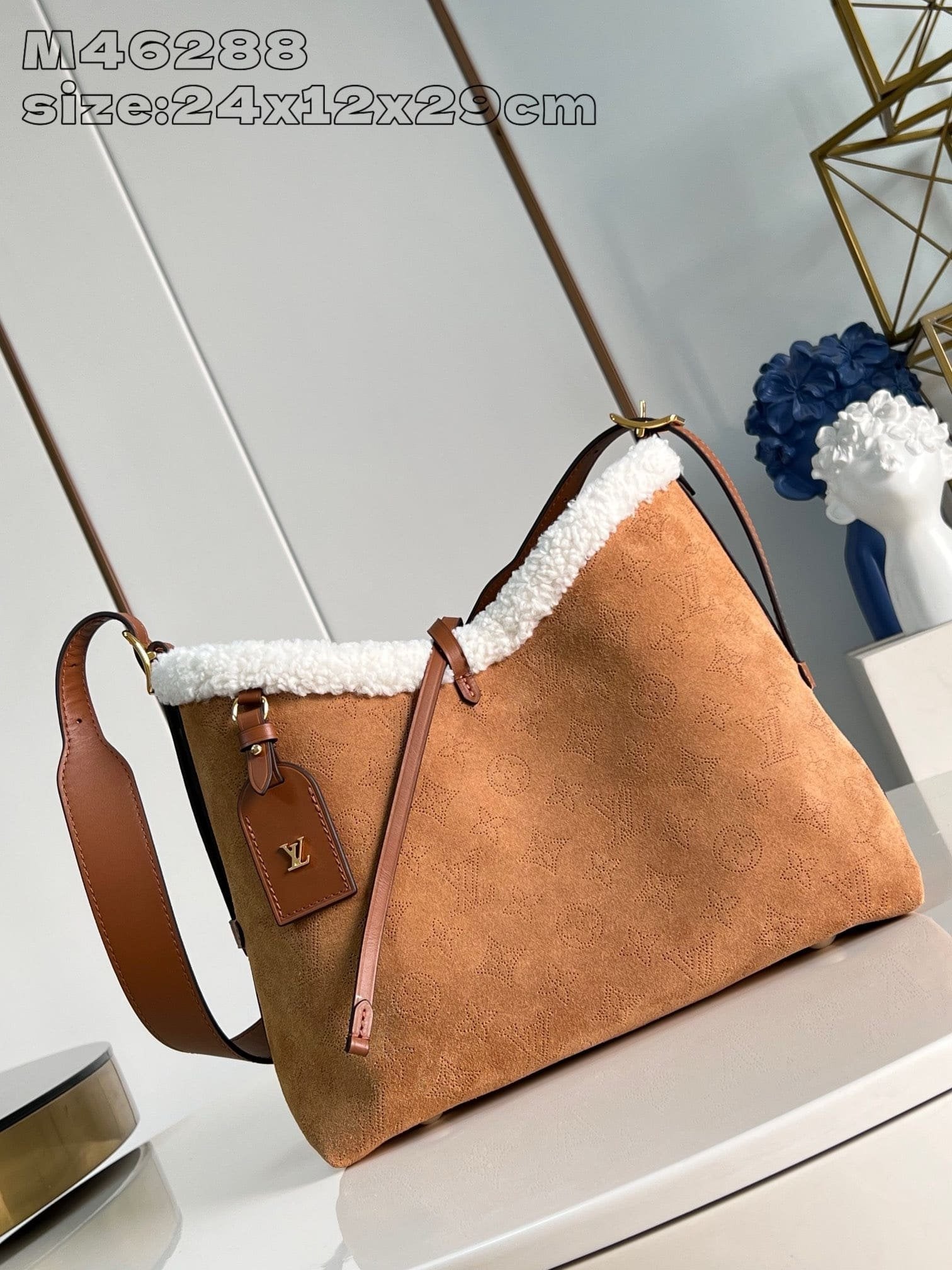 Louis Vuitton M11843 CarryAll PM