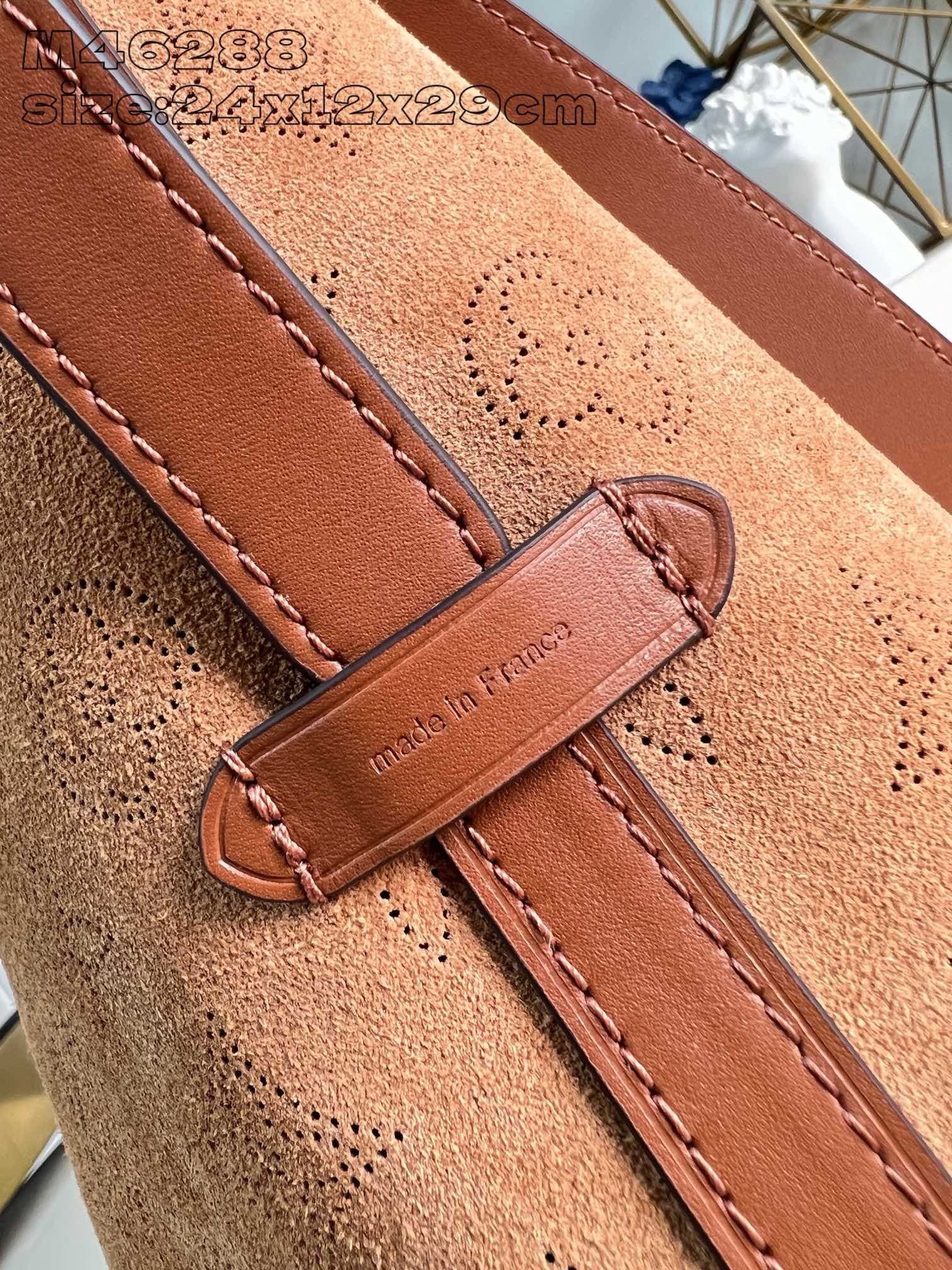 Louis Vuitton M11843 CarryAll PM