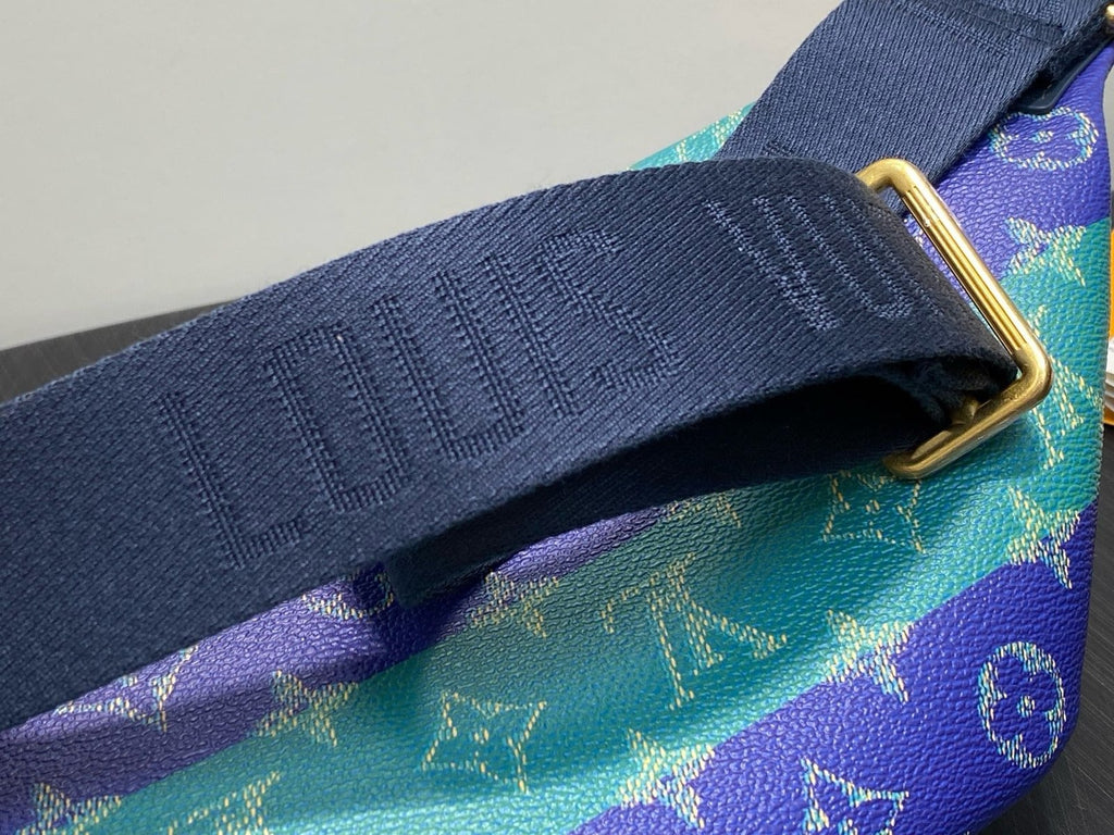 Louis Vuitton M25783 Rush Bumbag