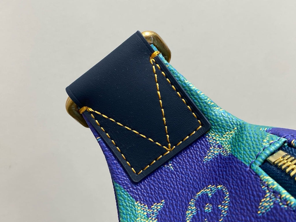 Louis Vuitton M25783 Rush Bumbag