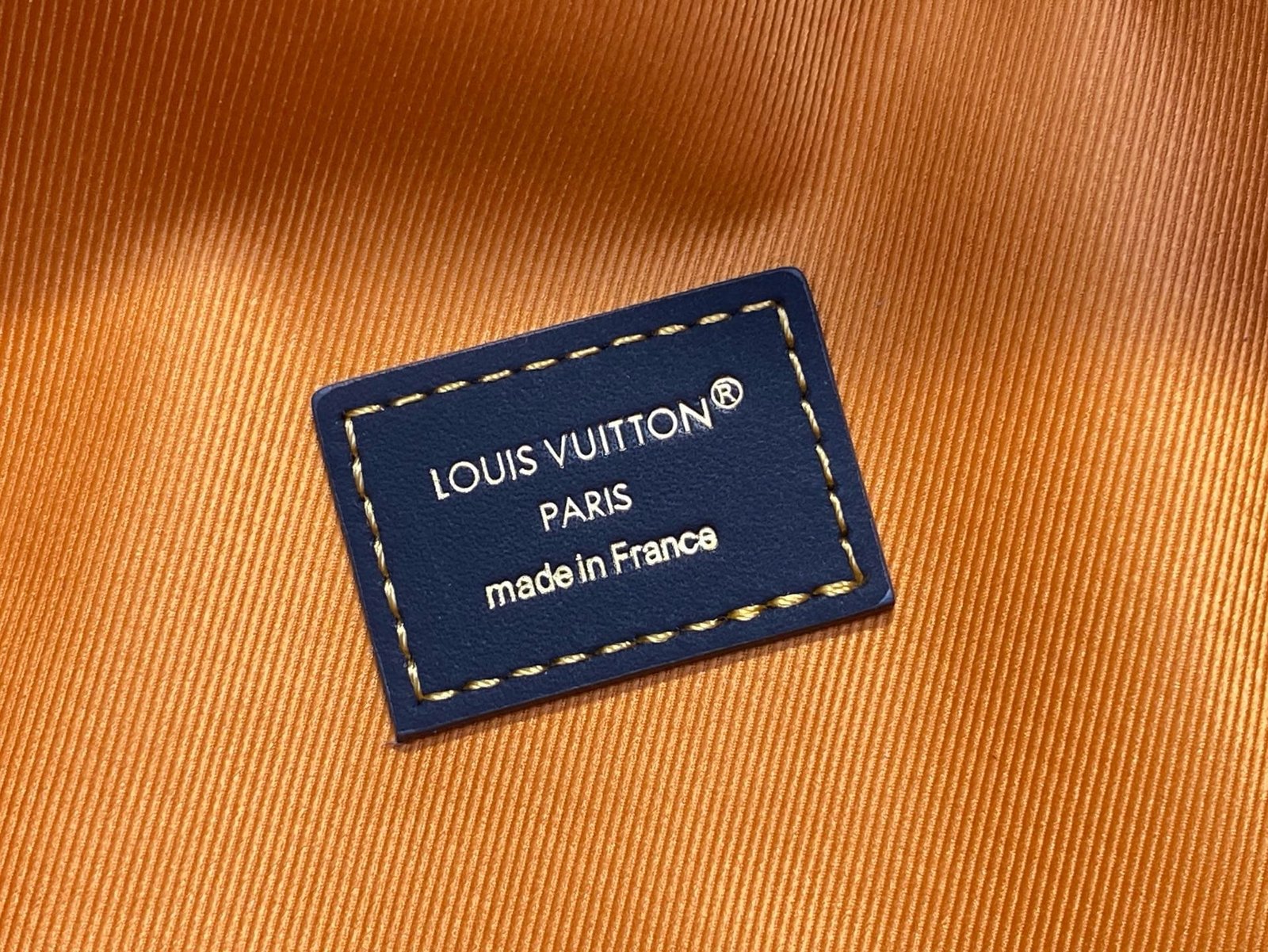 Louis Vuitton M25783 Rush Bumbag