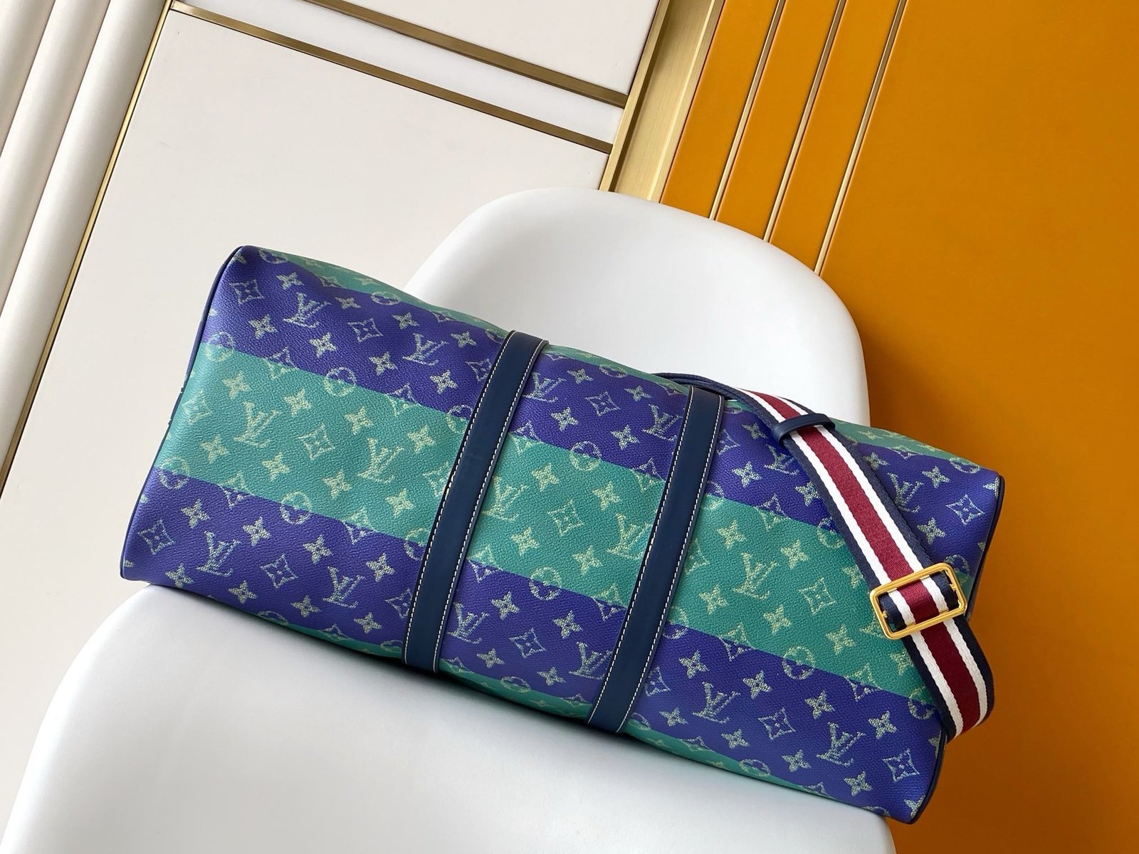 Louis Vuitton M25900 Keepall Bandoulière 50