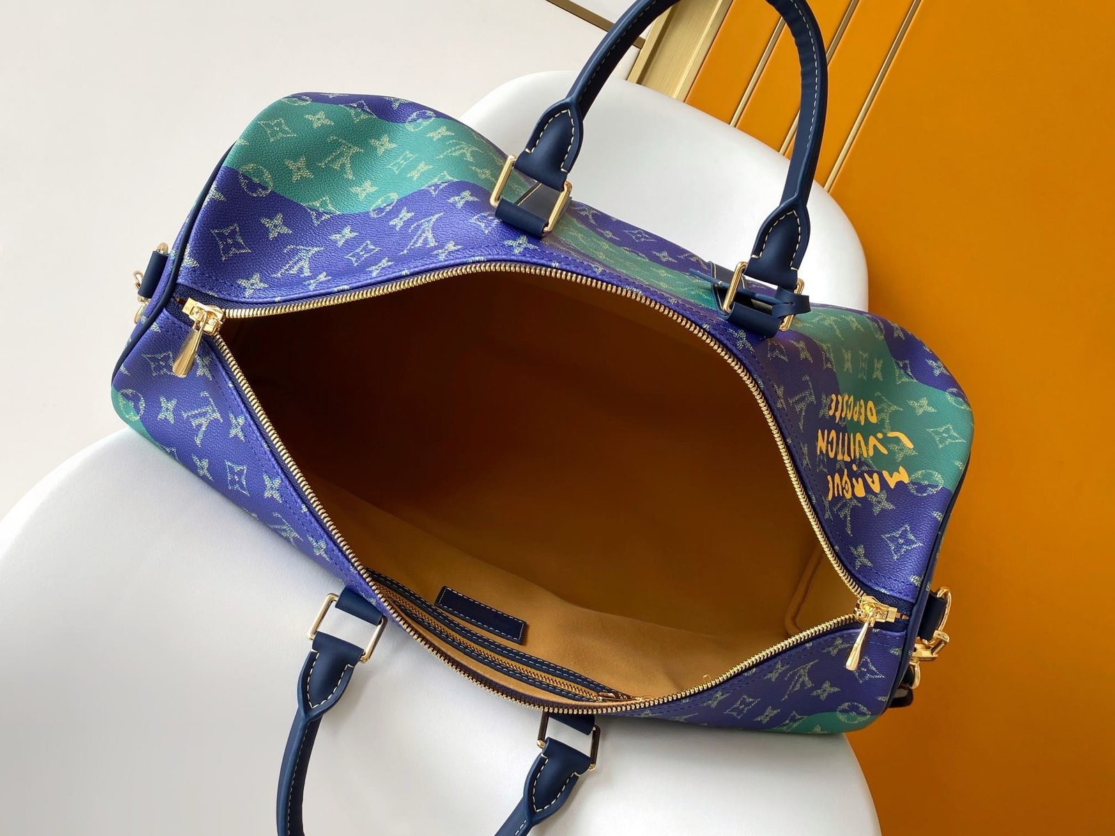 Louis Vuitton M25900 Keepall Bandoulière 50