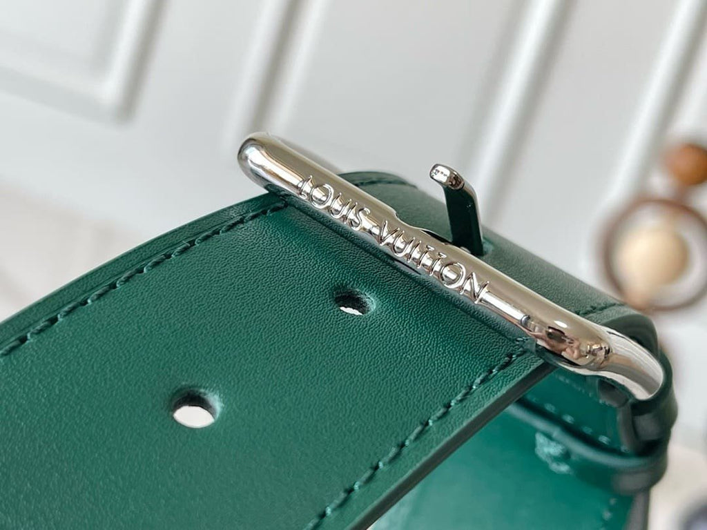 Louis Vuitton M12867 Rush Bumbag