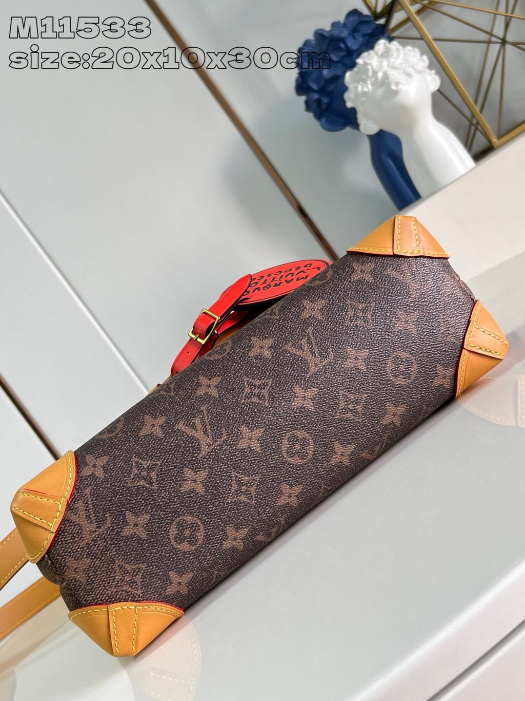 Louis Vuitton M11533 Steamer Crossbody